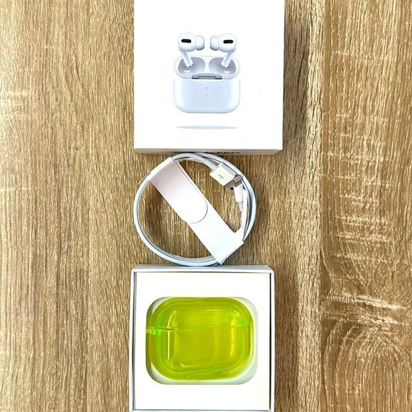 AirPods Pro - 1:1 Super Copy + Orange Clear Case - Picture 7 of 14